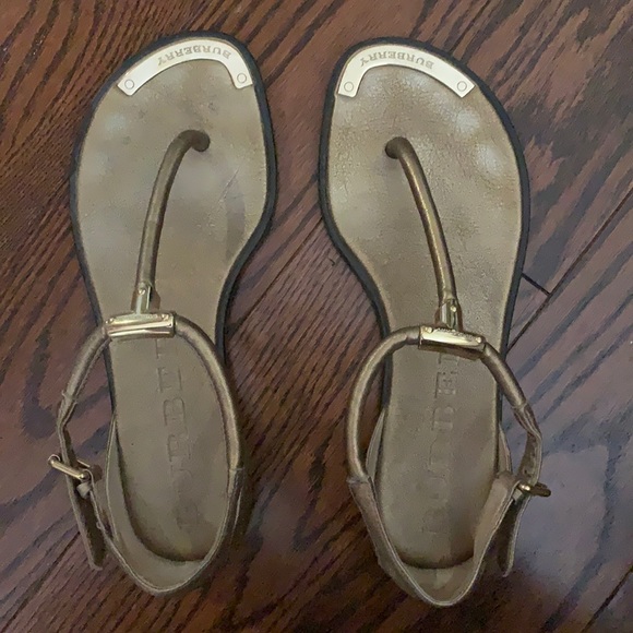 Burberry thong sandal - Picture 1 of 4